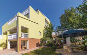 4 Bedroom Beautiful Apartment In Stinjan